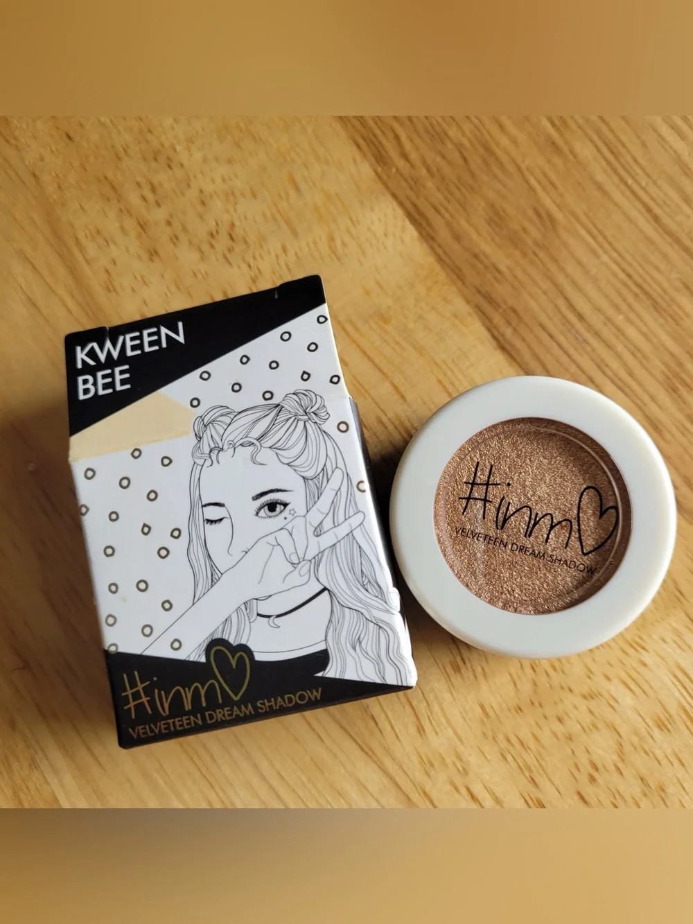 INMO' Velveteen Dream EyeShadow in 
